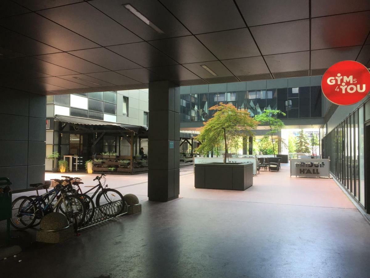 Nova Galerija West App Mary - Parking In Garage Leilighet Zagreb Eksteriør bilde